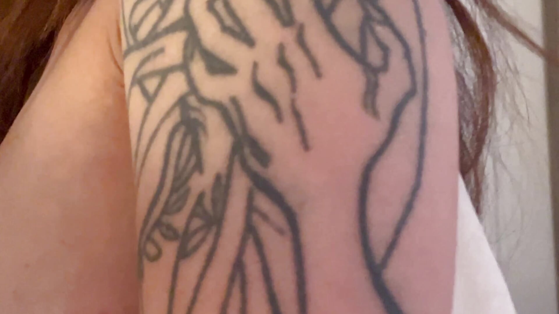 tattoos - video by isabella__naugthy cam model