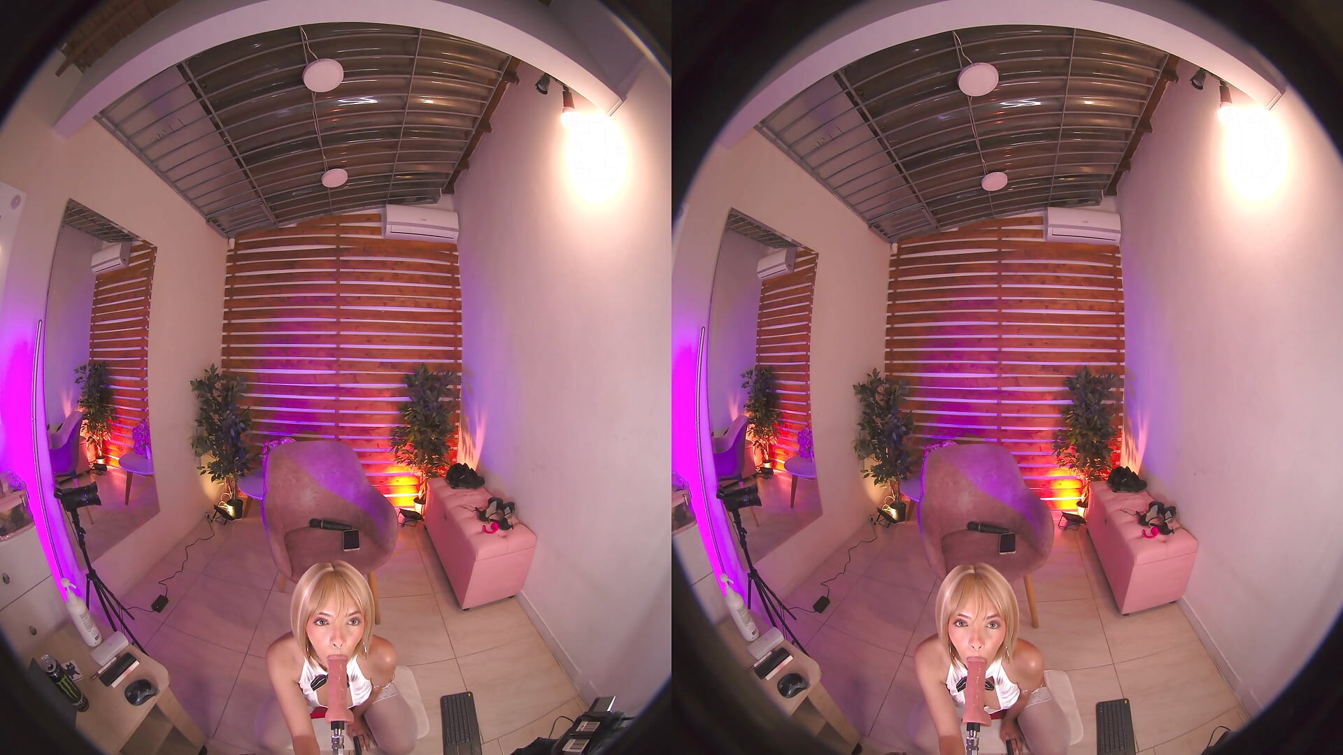 VR Sweet blowjob - video by Sapphire_Venuss cam model