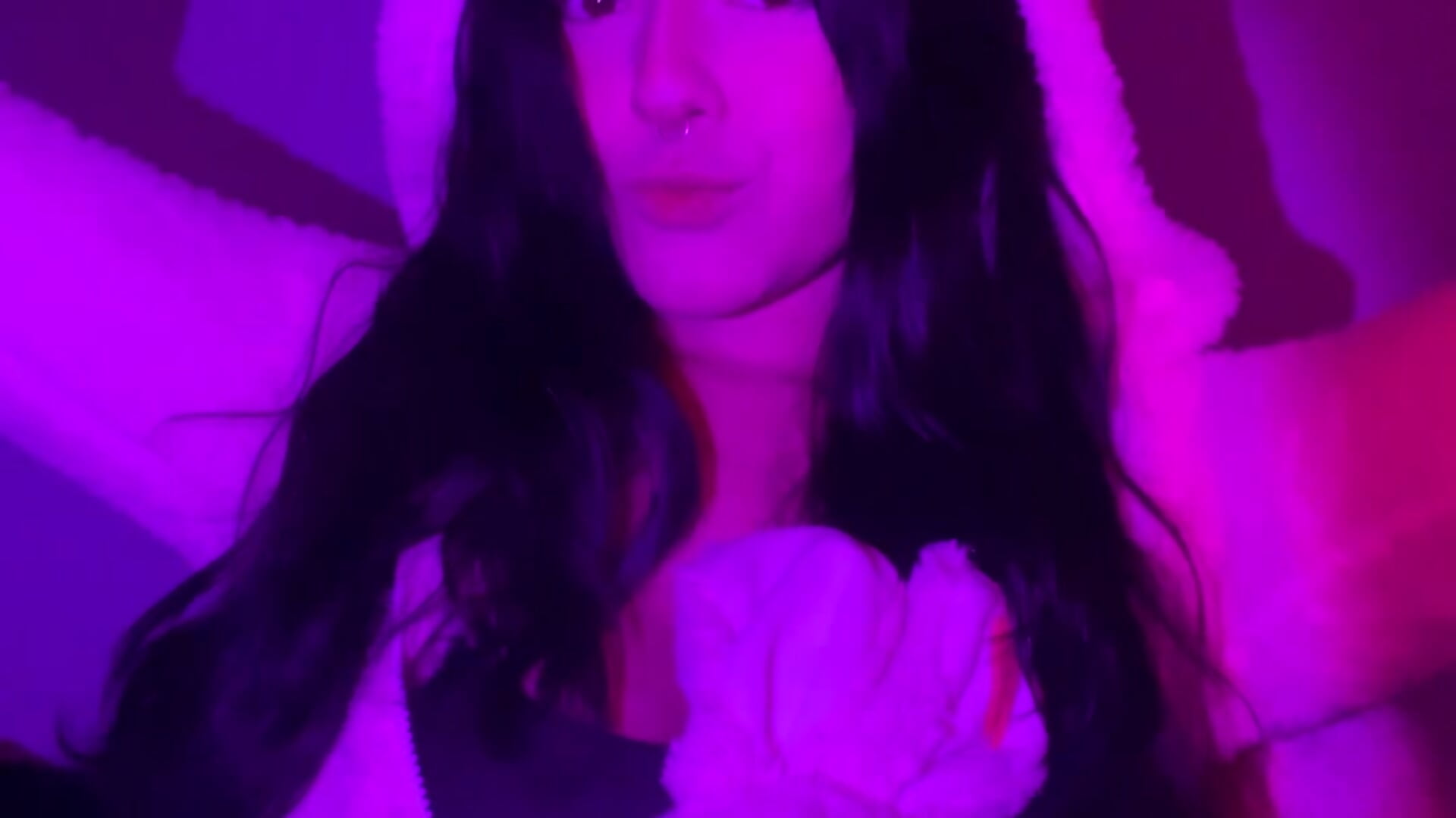 Conejita 🐰✨ - video van Alahia7demon cam-model