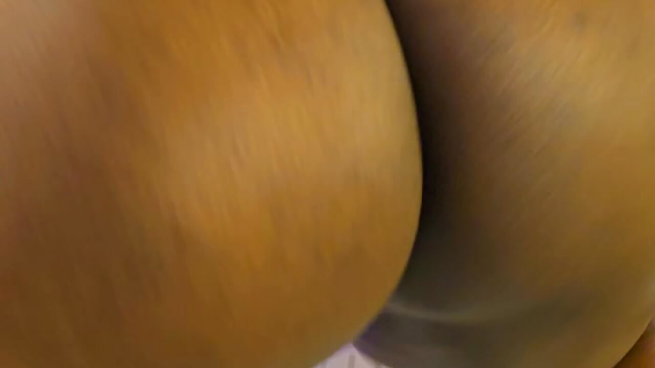 Naughty chubby - video by ToriJackes cam model