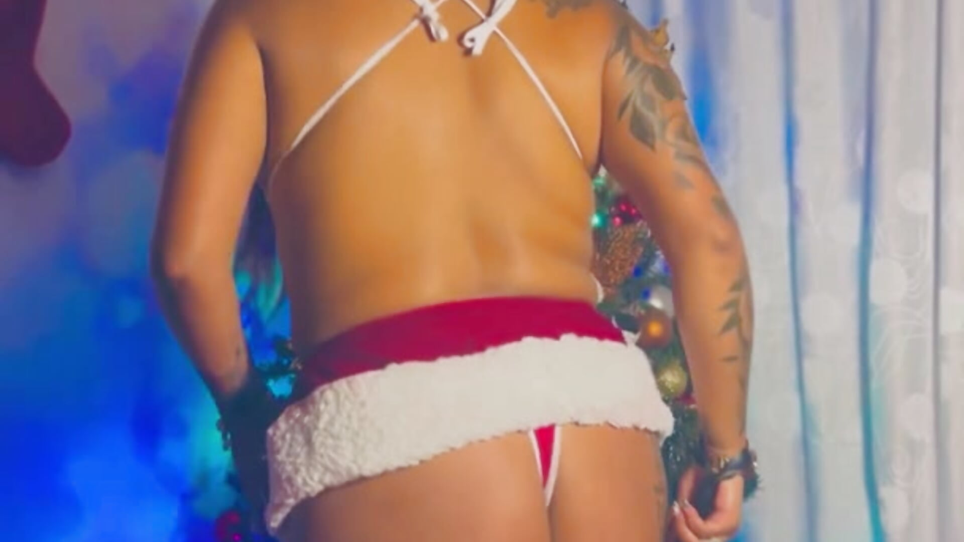 Welcome Merry christmeas - video by Cafeziitha02 cam model