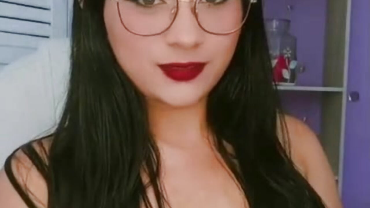 WELCOME TO MY WORLD - video scarlette_15_ kameramallilta