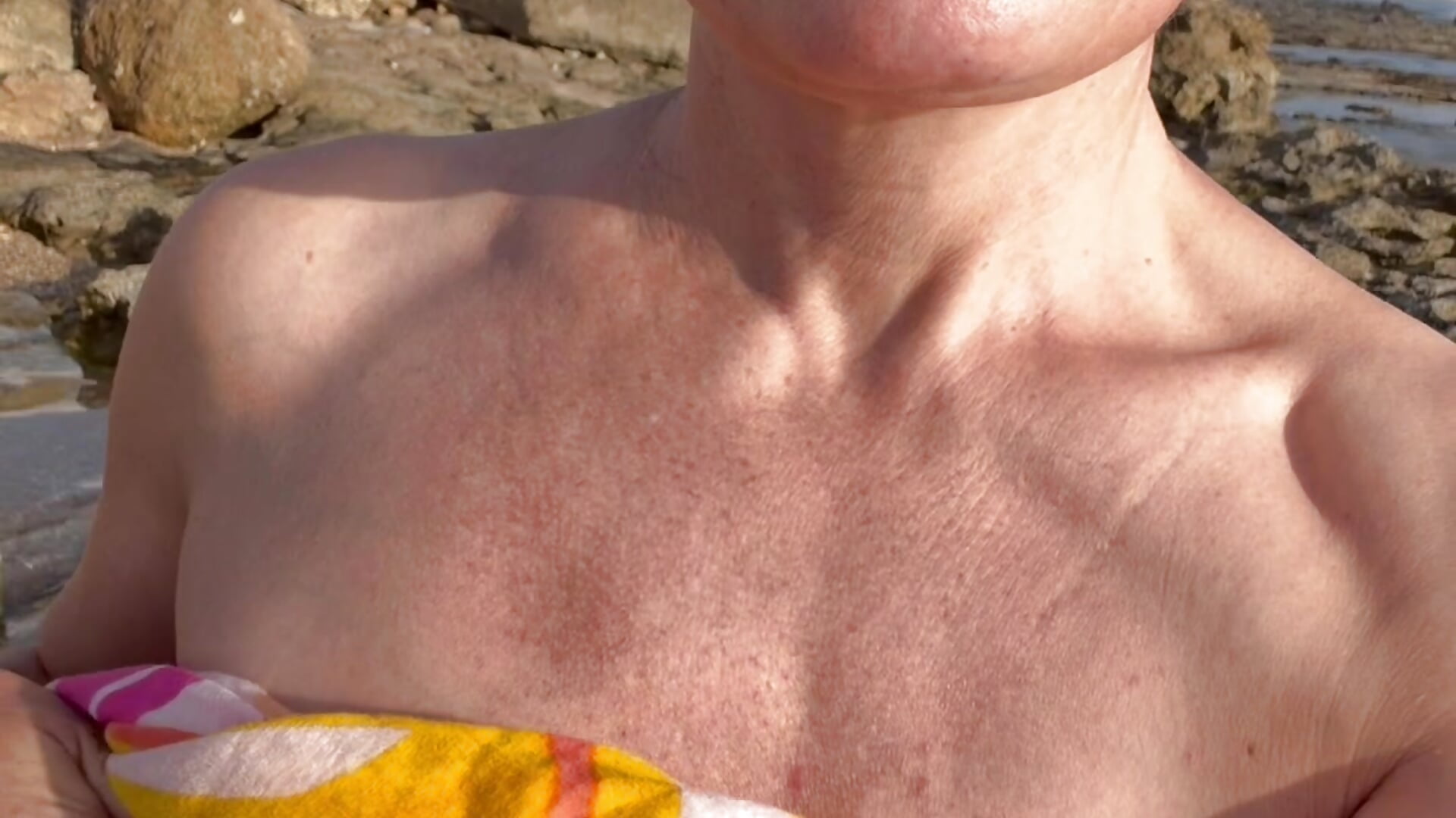 Squirt on the beach - Video von Witta4 Cam-Model
