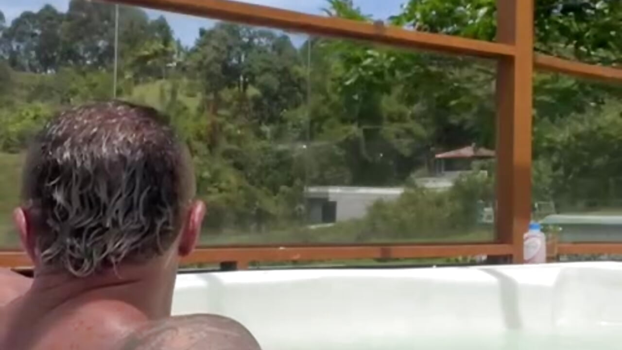 Enjoy my body - video by ToonyDee cam model