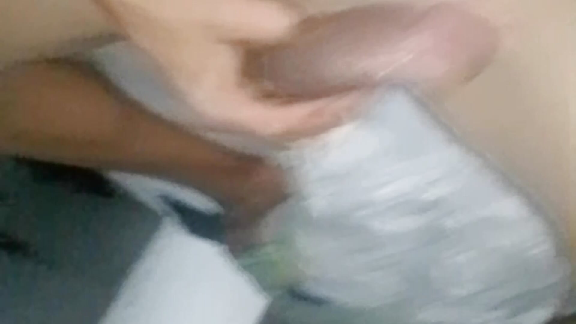 VID_20250831_231427 - video av Leovmli cam model