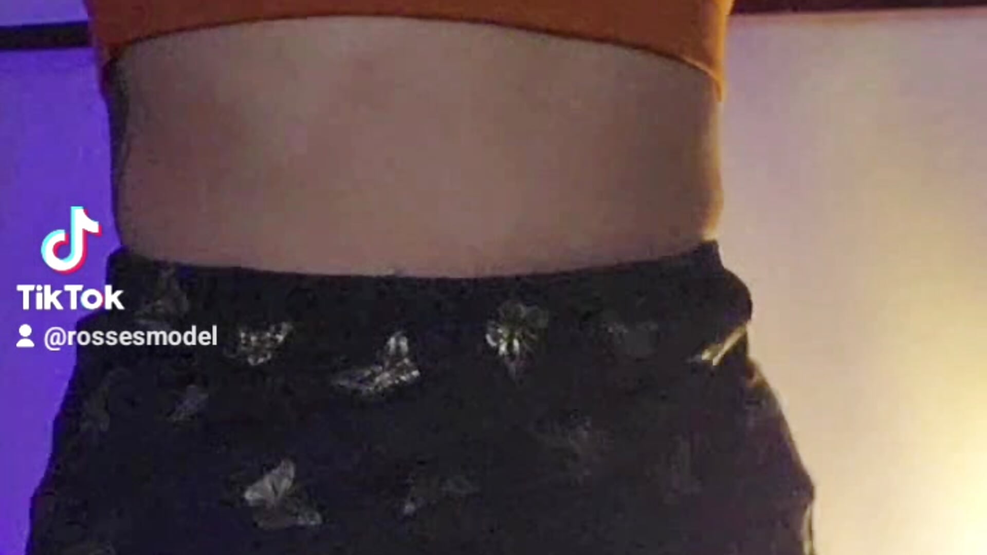 ommmm macarena - video by LorenRosse cam model