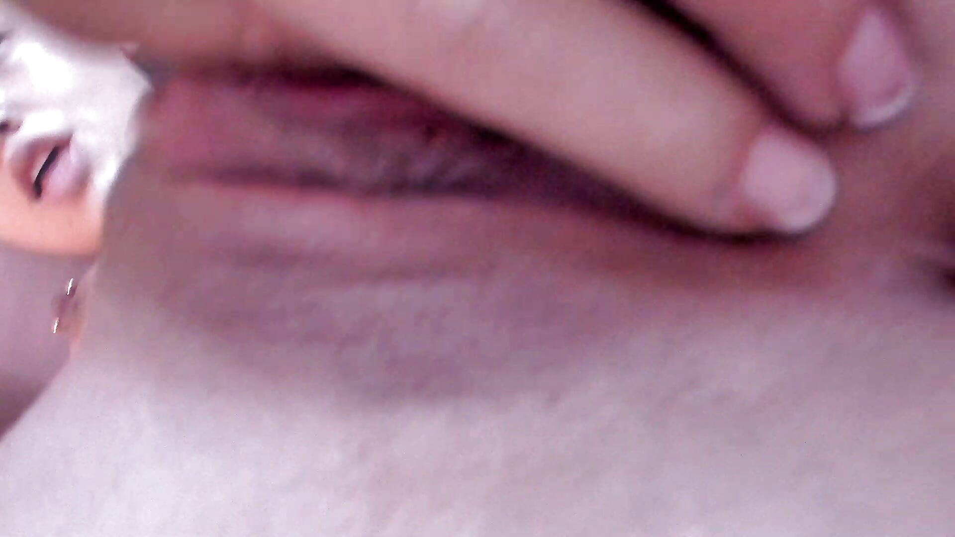 zoom - video by LorenRosse cam model