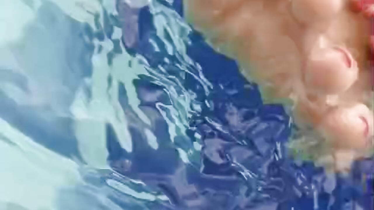 my sexy feet - video by coniie_jhons cam model