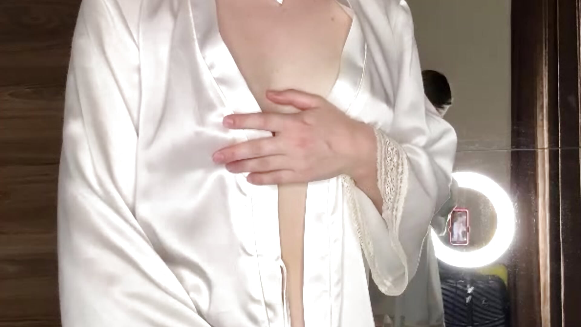 I came to you in a robe and on my naked body - video by NickiLike cam model