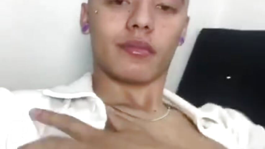 my face - video by Samuelholt cam model