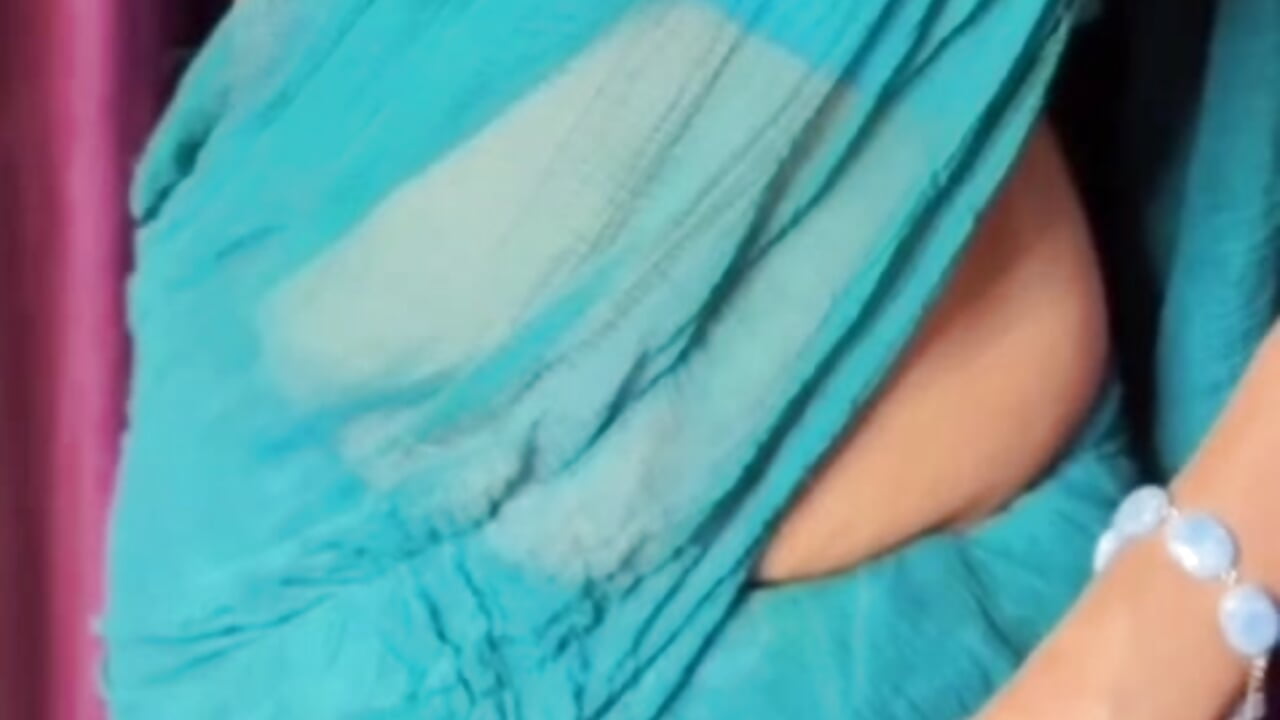 vidoe 1 - video của người mẫu cam Hot-Deepika