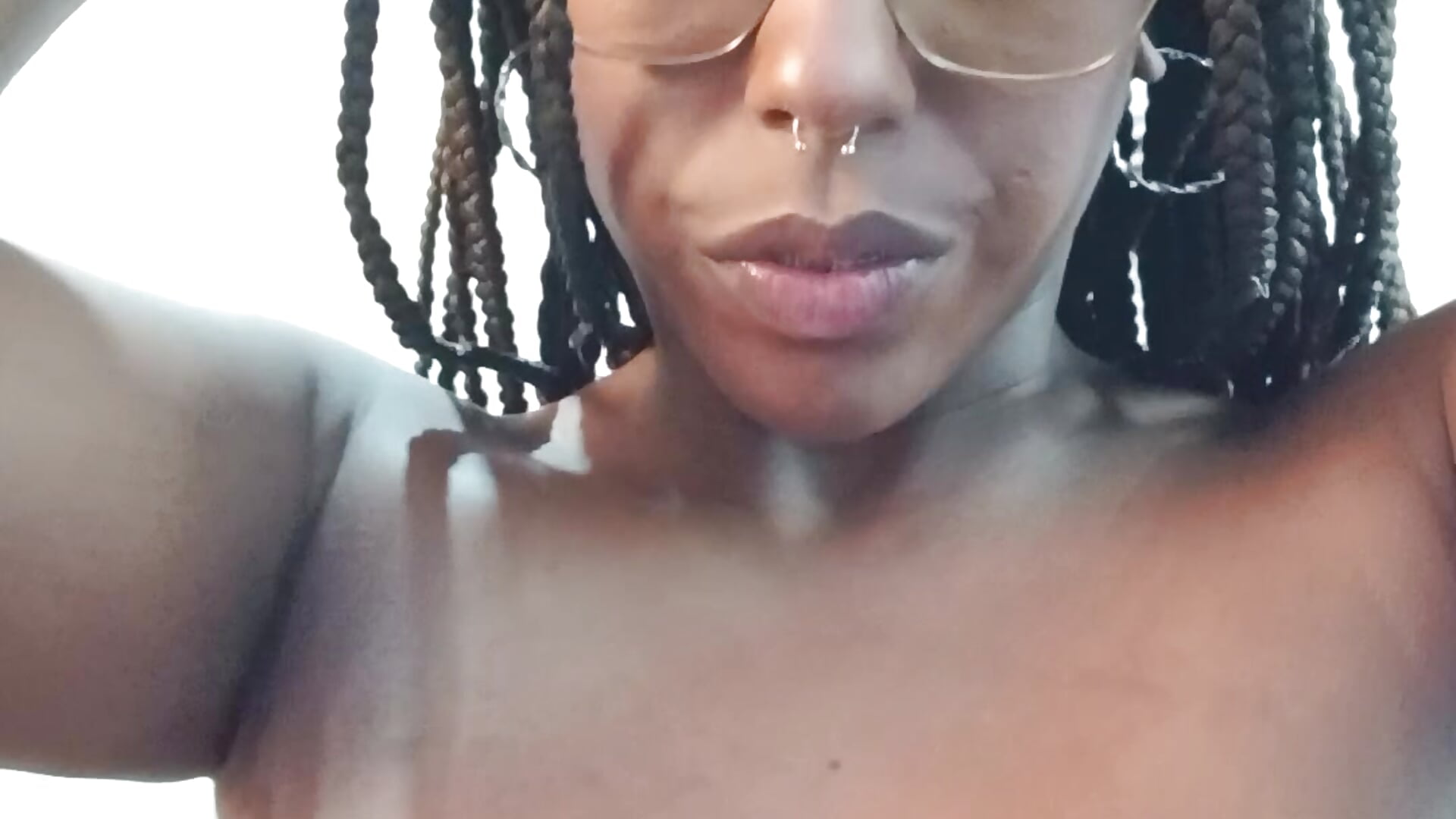 I blow it ur delicious dick 😋🍌 - vidéo du modèle de showcams cocobele21