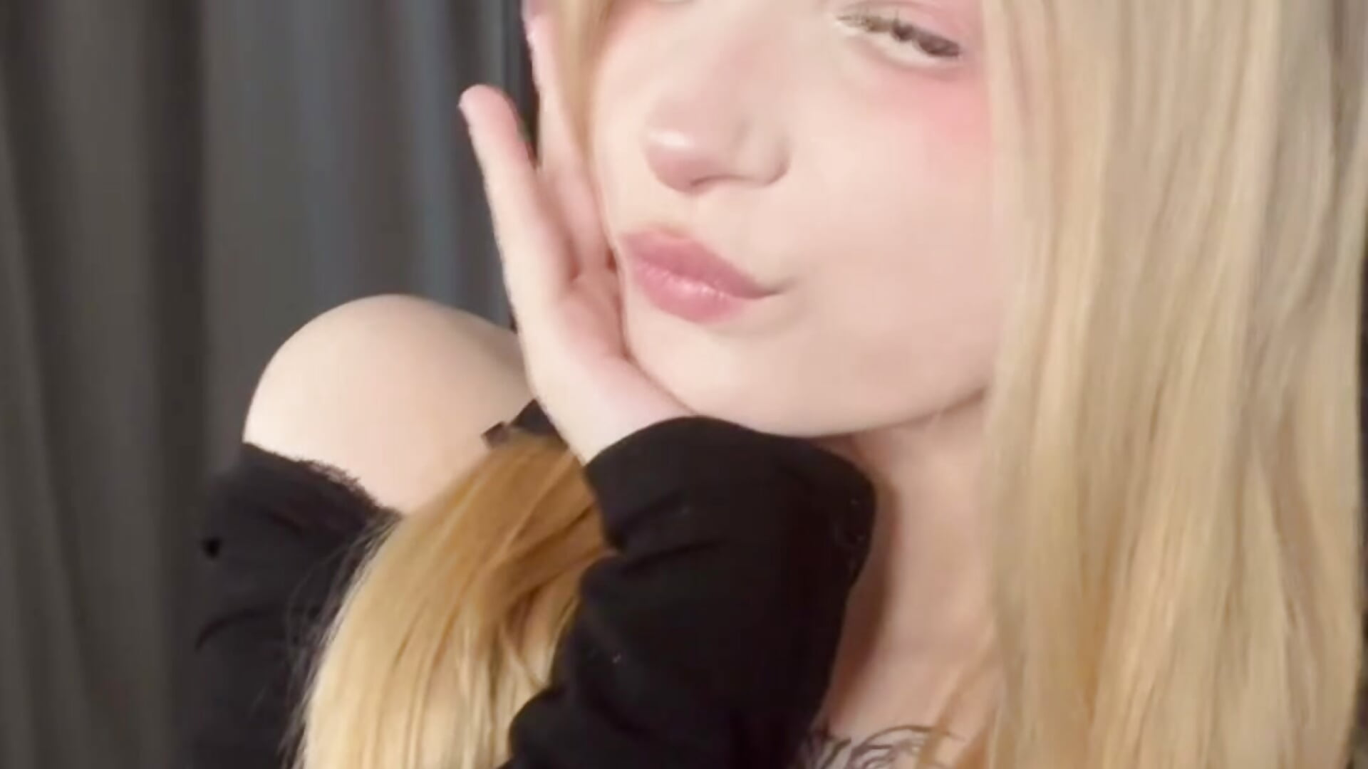 ME - Naughty__Couplles adlı kamera modelinin videosu