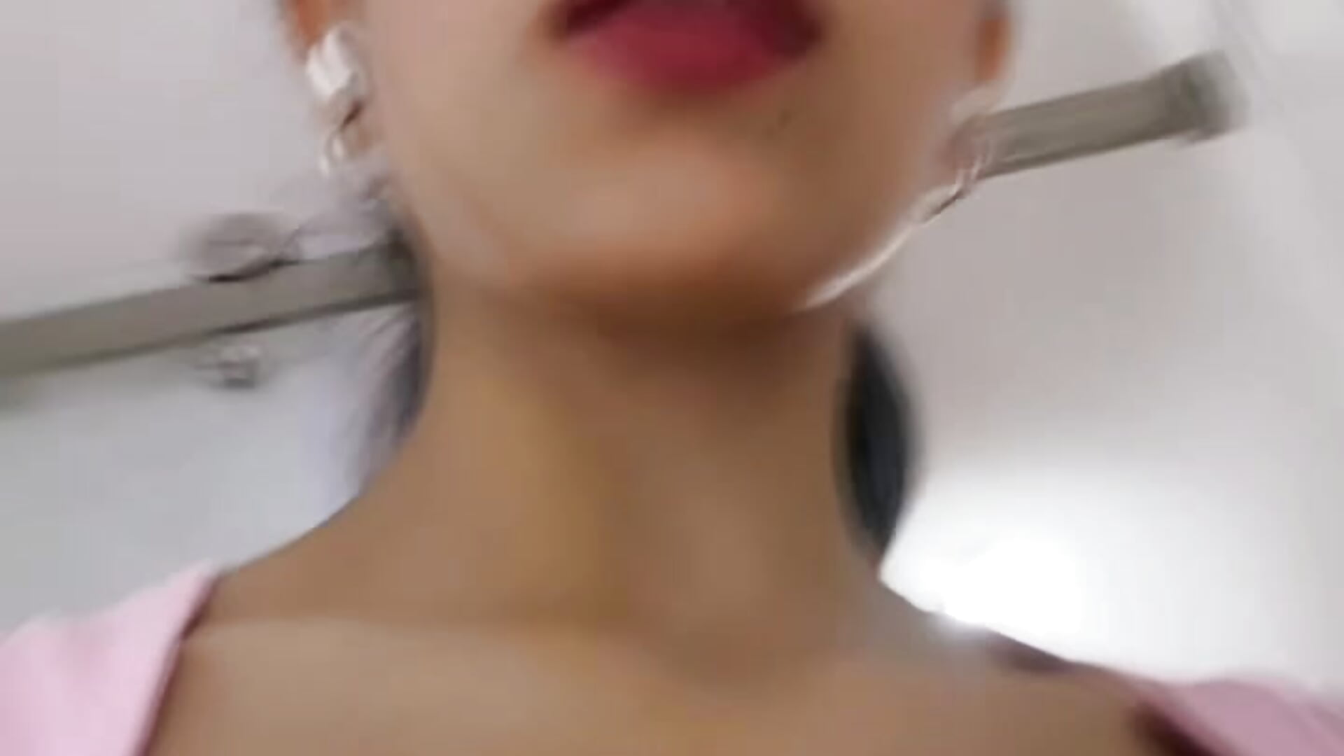 Do you like sweaty girls from the gym?🥵💦 lick me - video của người mẫu cam Eliie_Ruizz