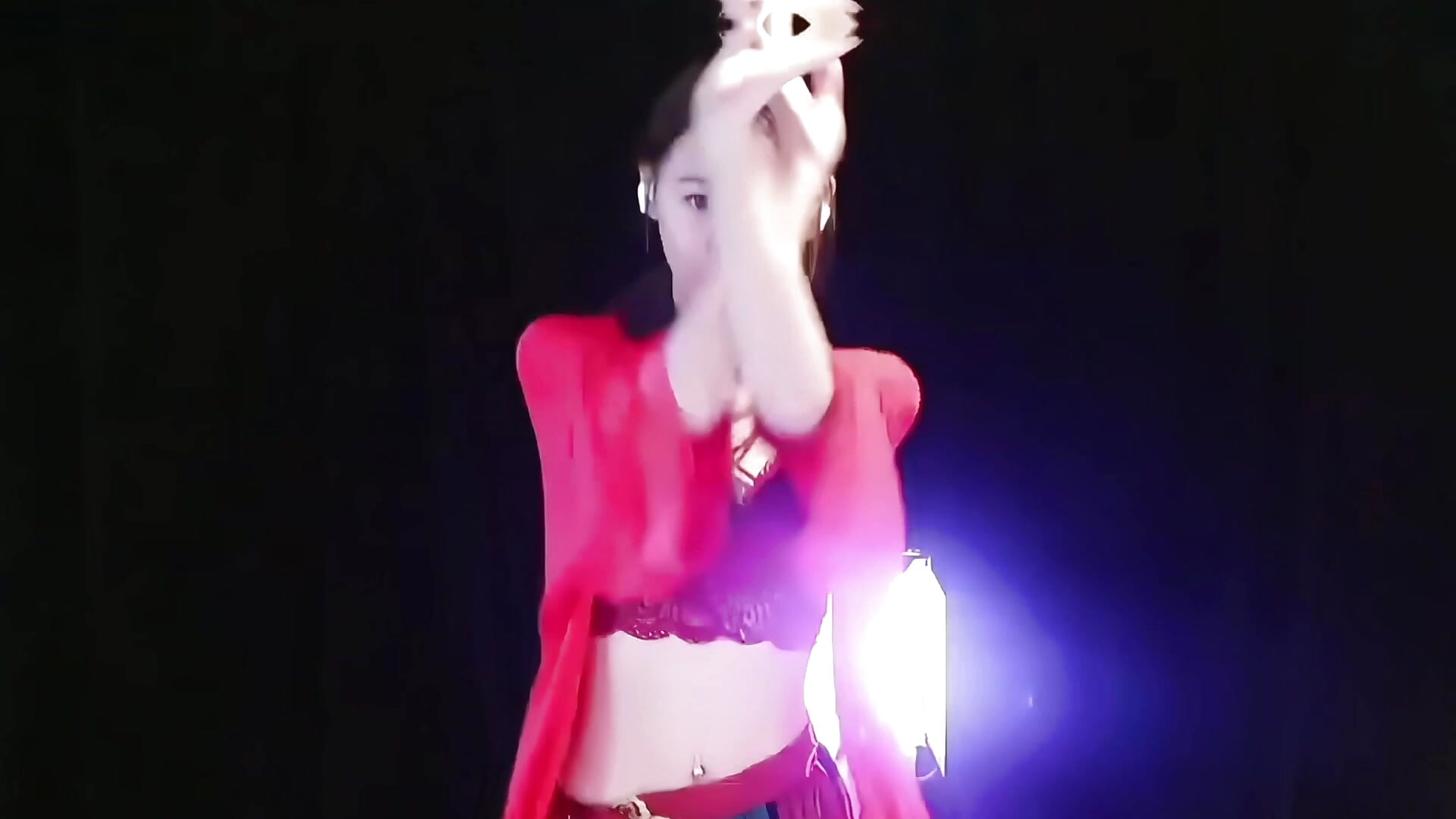 荷塘红色 - video av Potatosi cam model