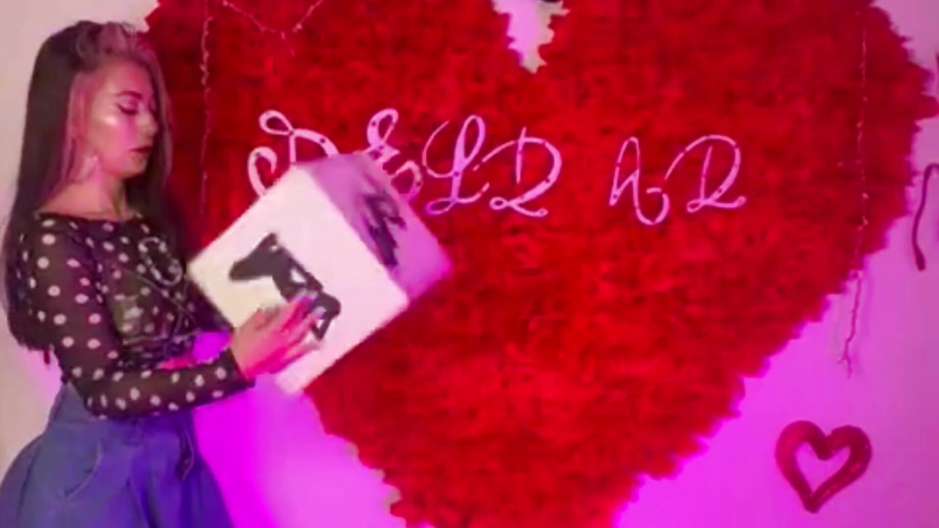 Valentine's Day - Vídeo de Tefannyy_, modelo de vídeos