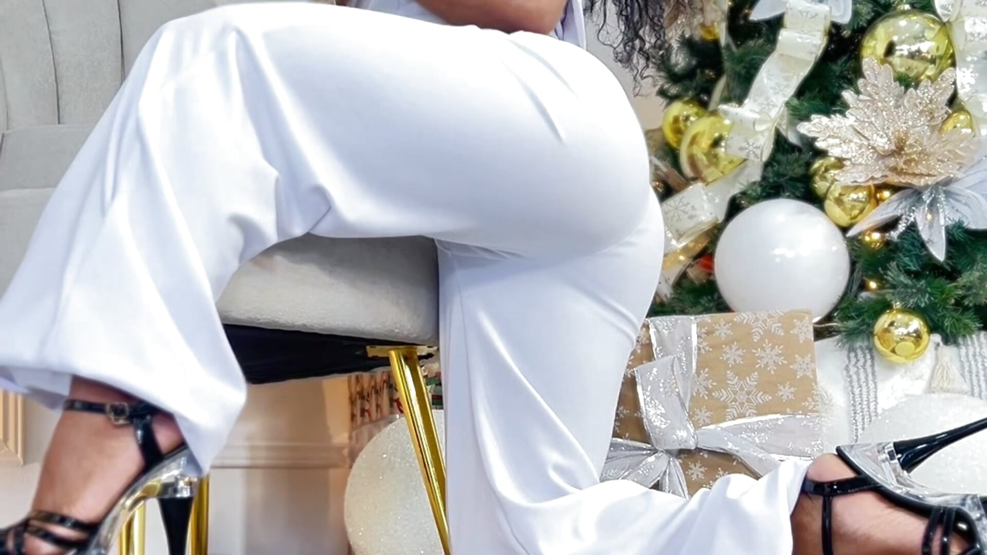 Nahiara 🎄👄 - video by NahiaraReina cam model