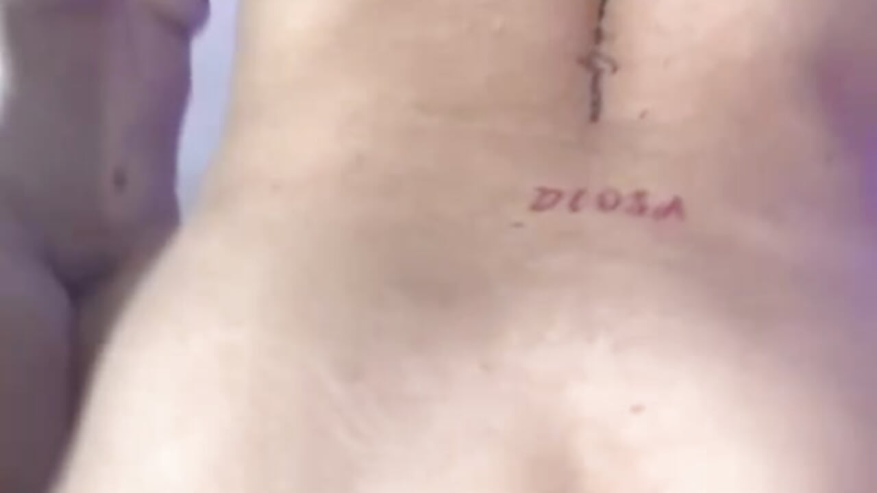 Perfect ass shaking and teasing, come try me 😈