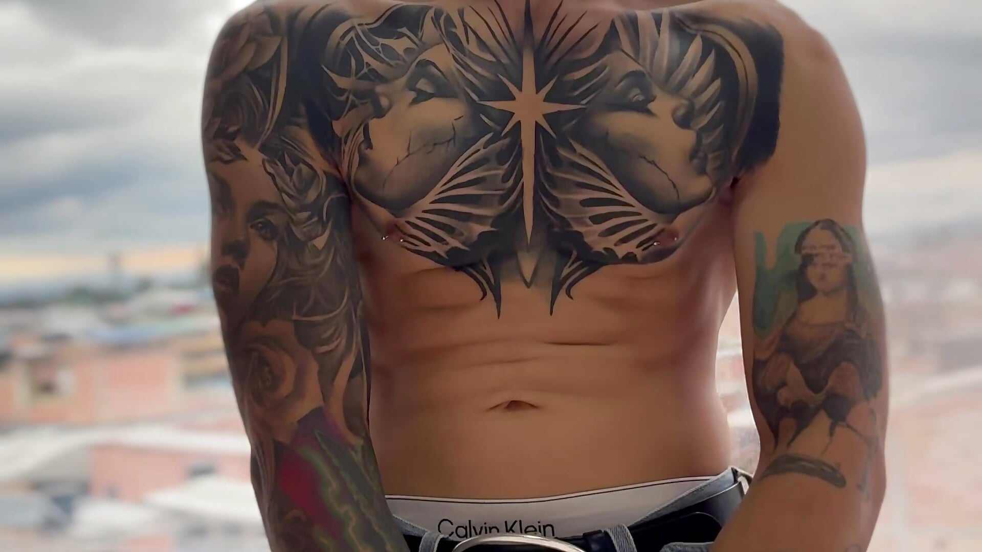 Me gustan los tatuajes – video od webkamerové modelky iRuss4HayeL
