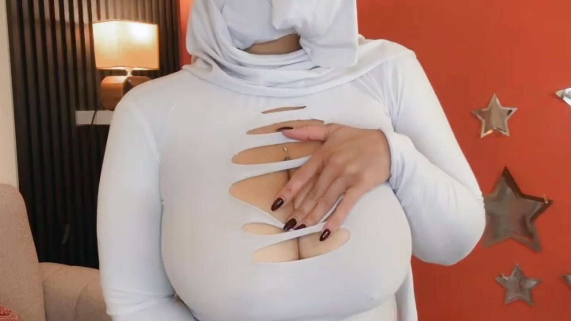 Shhh ... Come and tell you my plans for today 😈 - video by hana_falak cam model