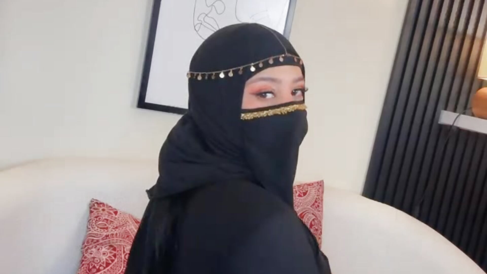 amazing arabic girl - video by hana_falak cam model