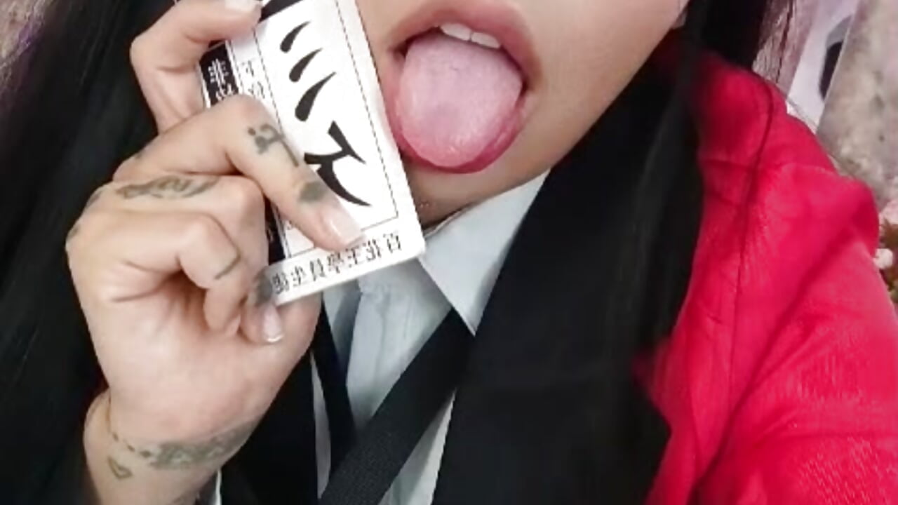 💋 I bet you’ll lose… your mind, your control, your clothes.– KatherineGomez kameramodell videója