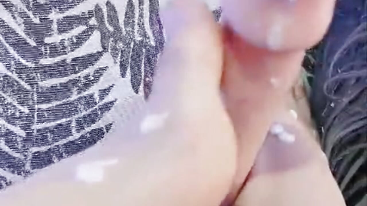 The Dildo did not endure my feet ... And you could? My feet know how to give you pleasure ...#fotjob– KatherineGomez kameramodell videója