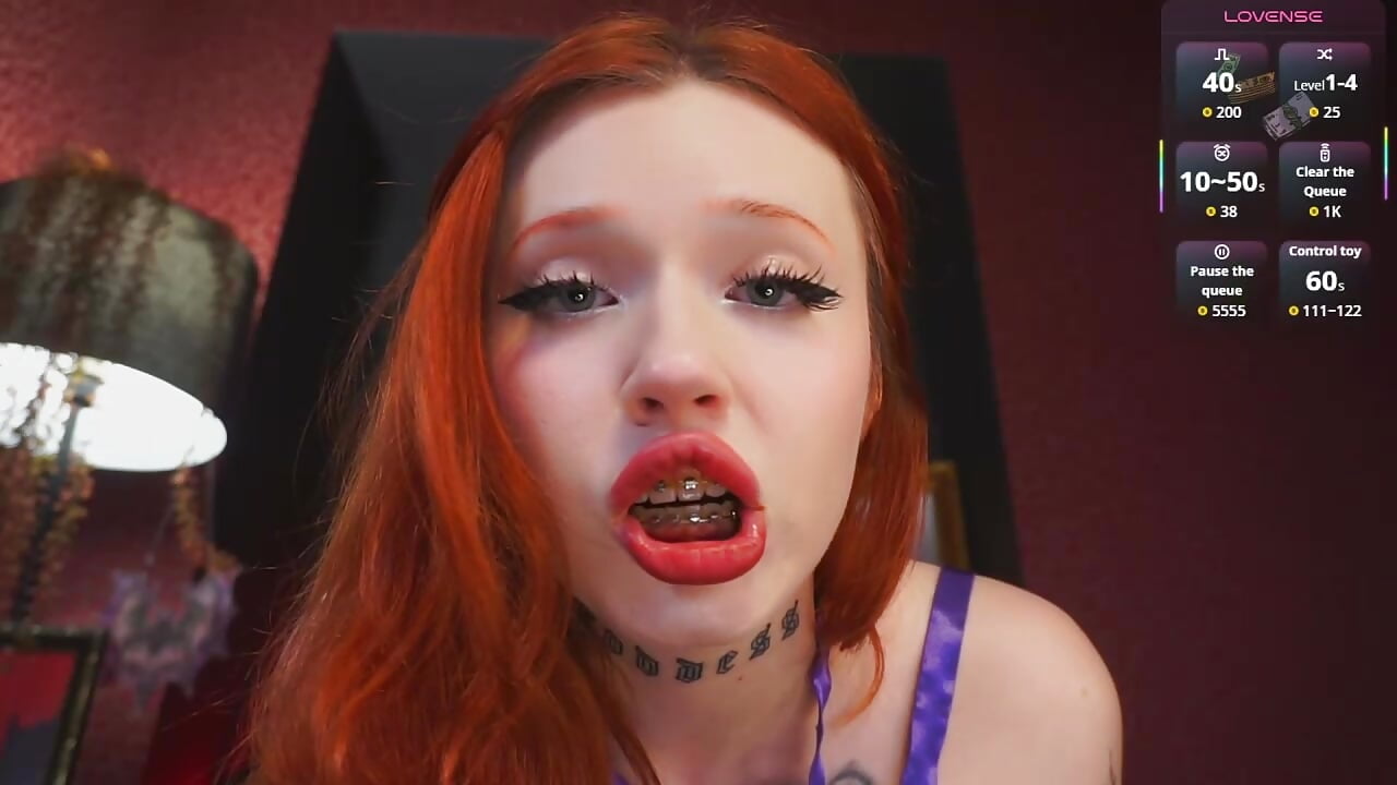 Me (GODDESS) humiliating your lil cock