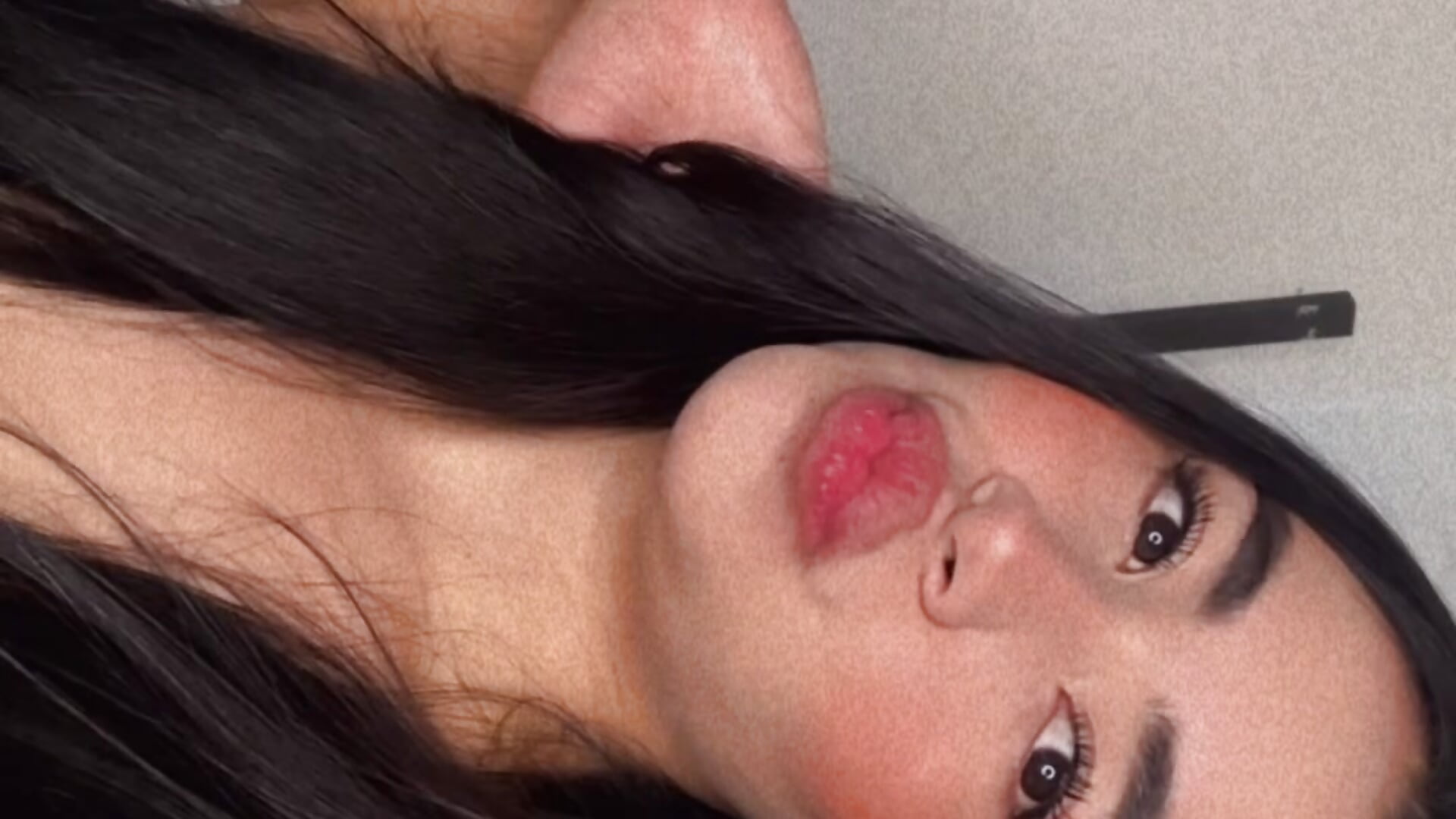 😋♥️ - video oleh kristynmassey kamera model