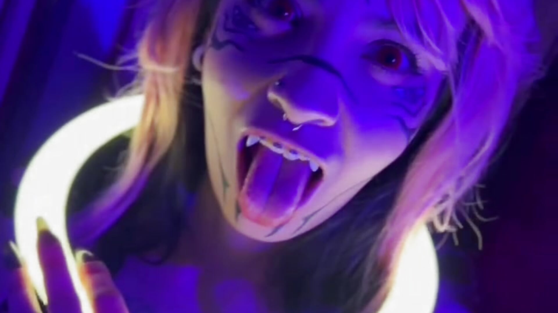 Cosplay Ryome Sukuna Girl - วิดีโอโดย lauren_evans96 โมเดลแคม