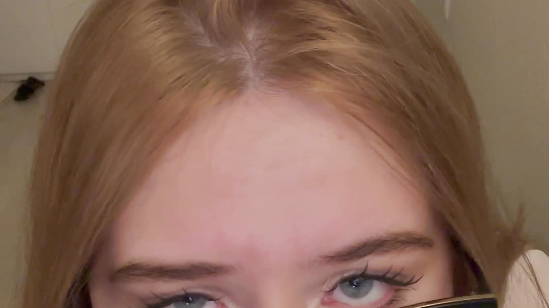 Blowjob in glasses - video van Still_Kseniya cam-model