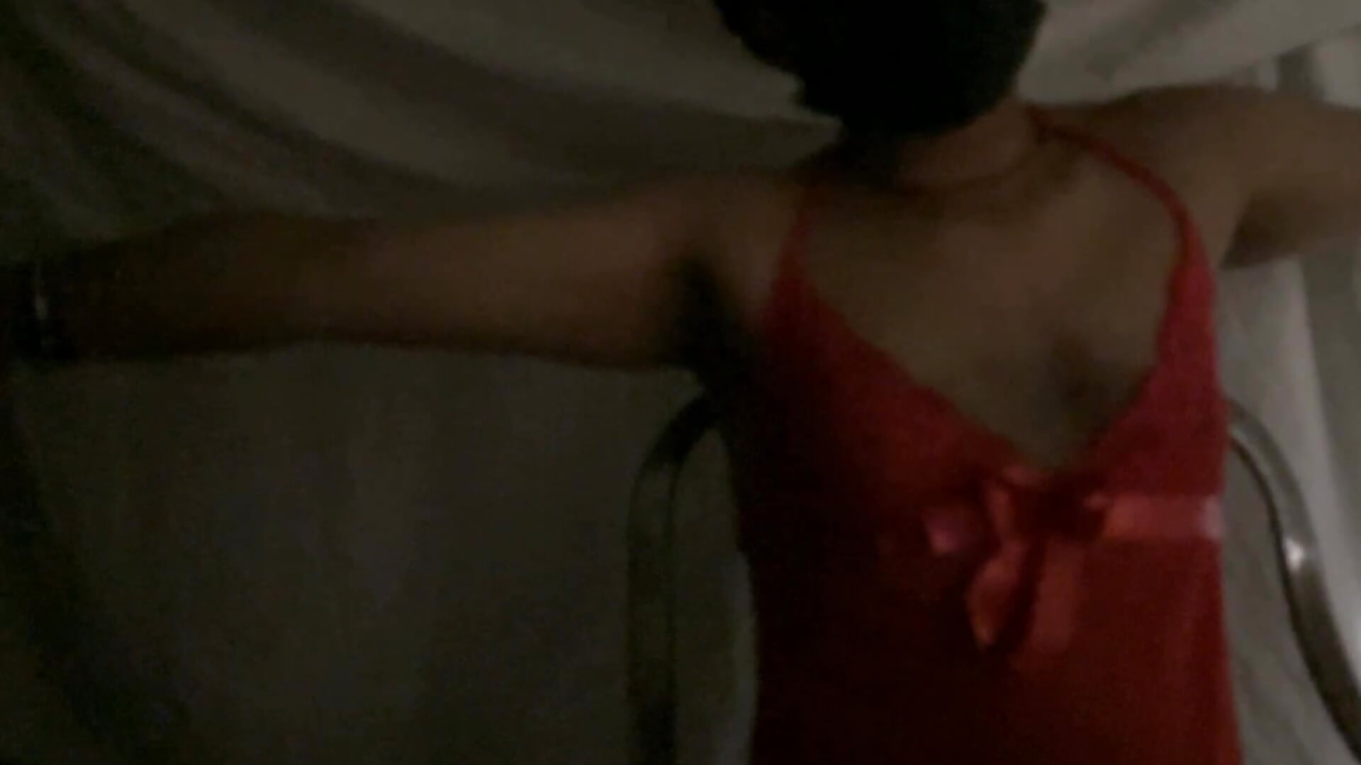 Vídeo em tendência de modelo na câmara Brody1oo1 6011