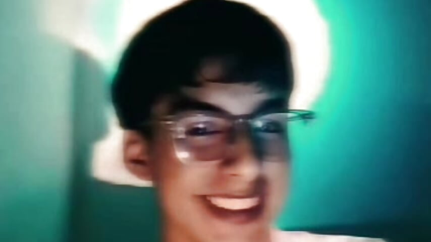 JHOSSUA - video oleh jhossua_and_valerio kamera model