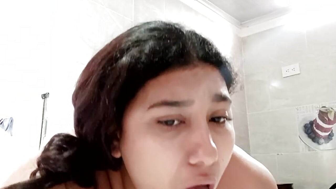 Sara's blowjob - video av Sara_y_Amy cam-modell