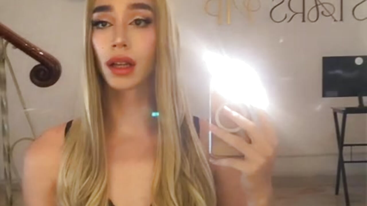 Aria_montgomeri – Popularny filmik modela sprzed kamerki 6576