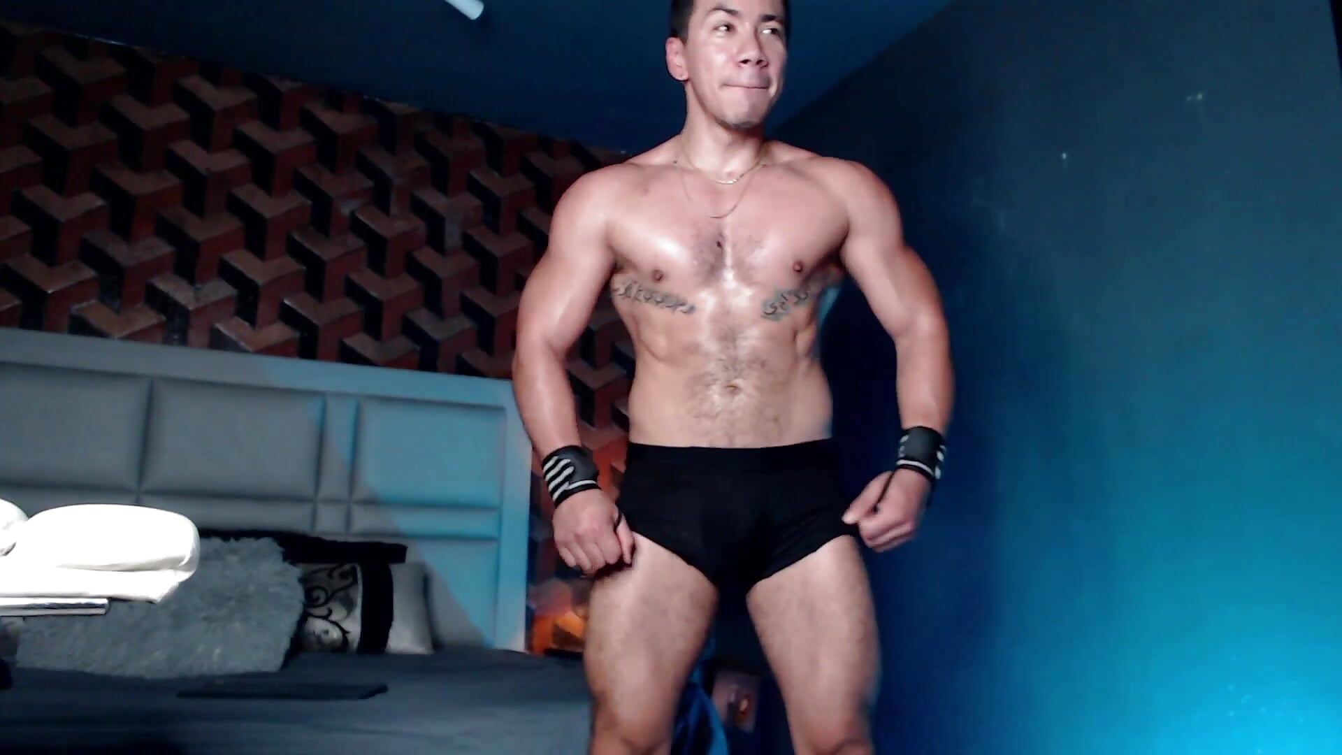 feel me - video by marc_ginale cam model