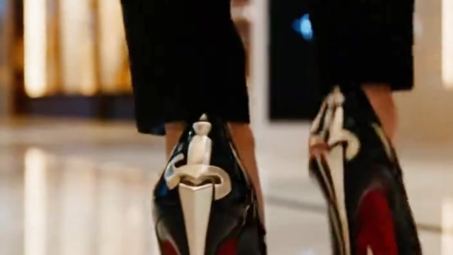 Do you think dog I can put a heel on your balls - video by Snow_Goddess cam model