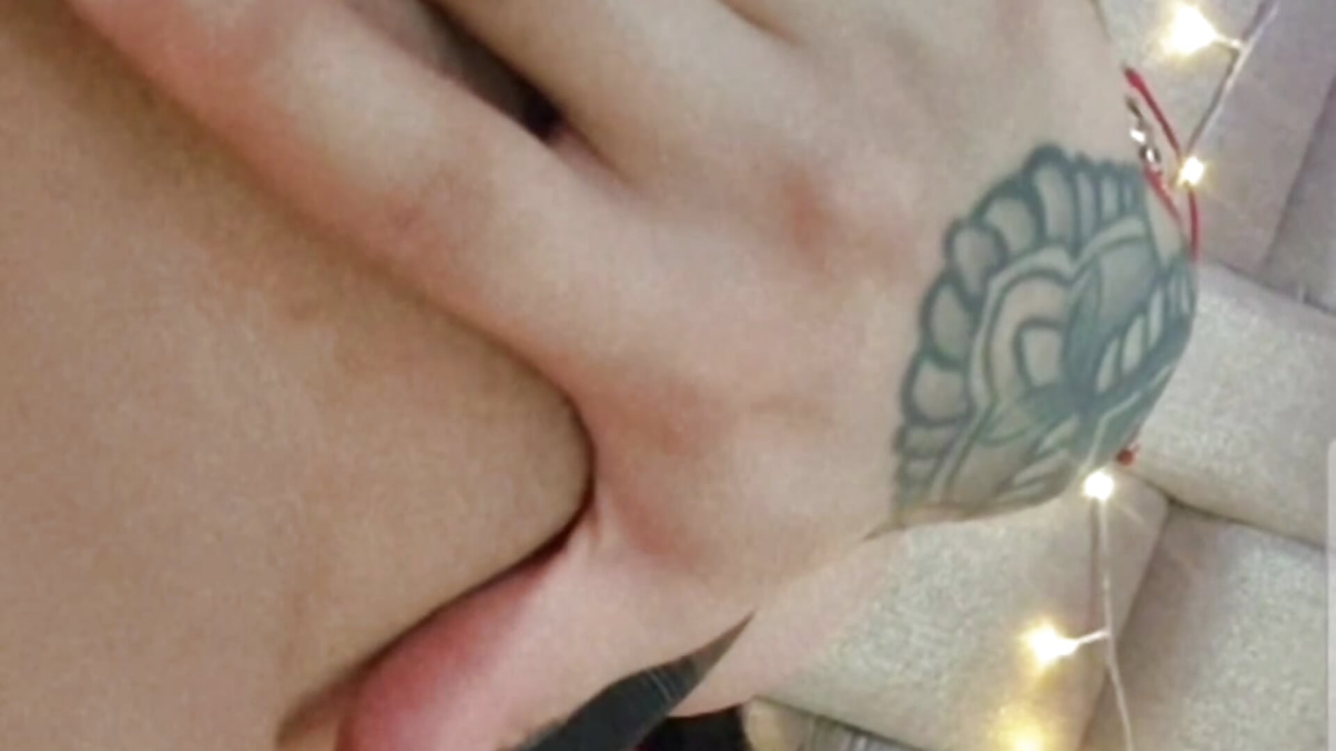 Baby my pussy is so wet 🫠👅 - video di _gaby2 modella di cam