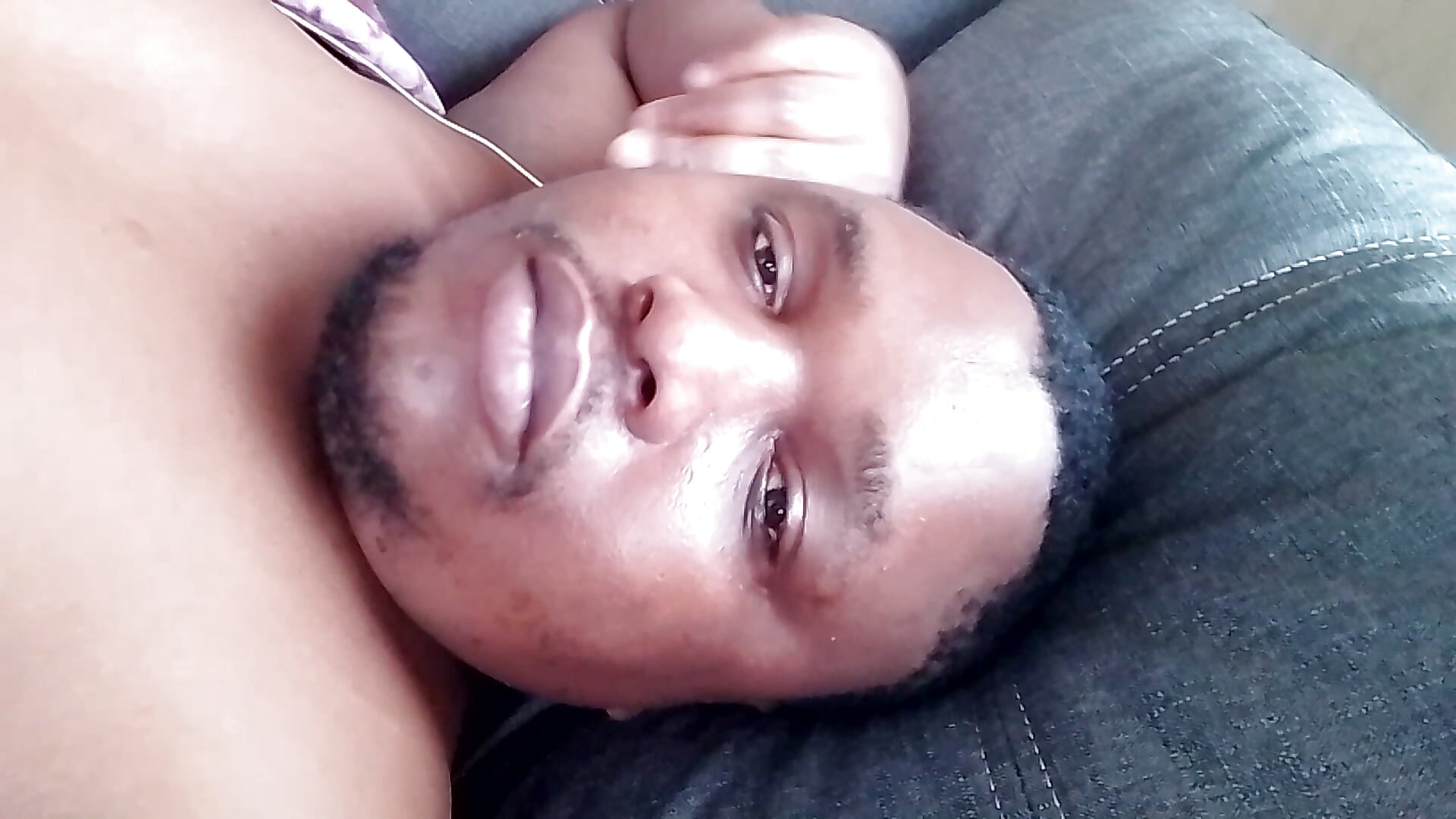 1000043582 - วิดีโอโดย SphehZwide โมเดลแคม