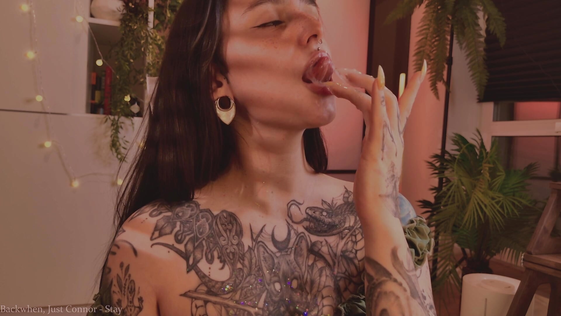 sensuality－カメラキャストのMichaellaMoonの動画