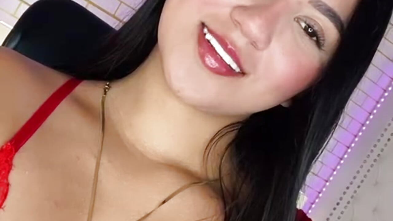 🫦 — filmik Iris_Thompson_, modela(-lki) na kamerkach