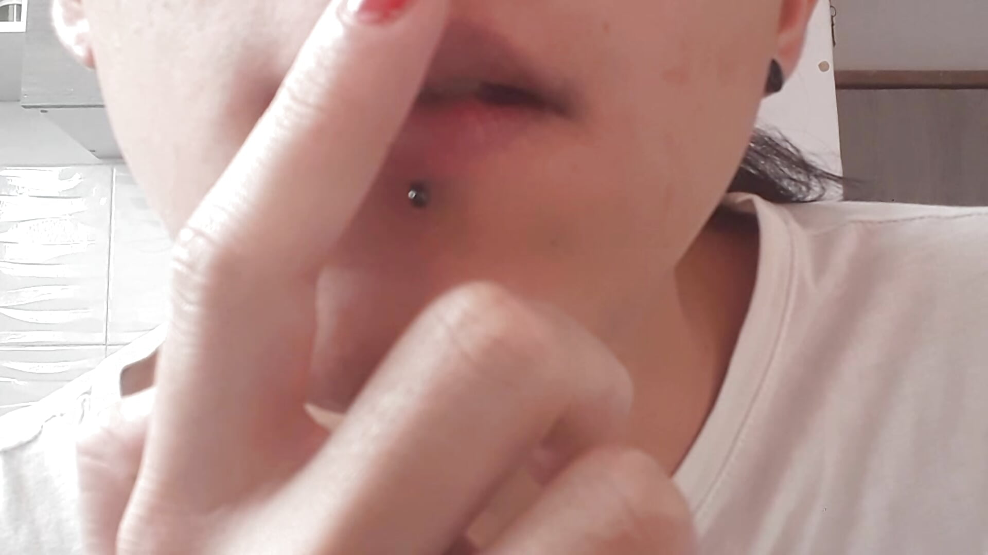 piercings - video av Evil_Queen13 cam-modell