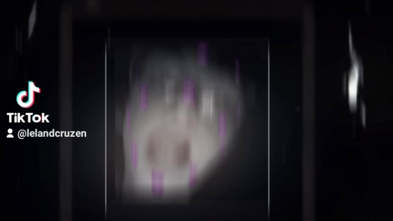 2024-08-02-124313575 - video by Batman333444 cam model