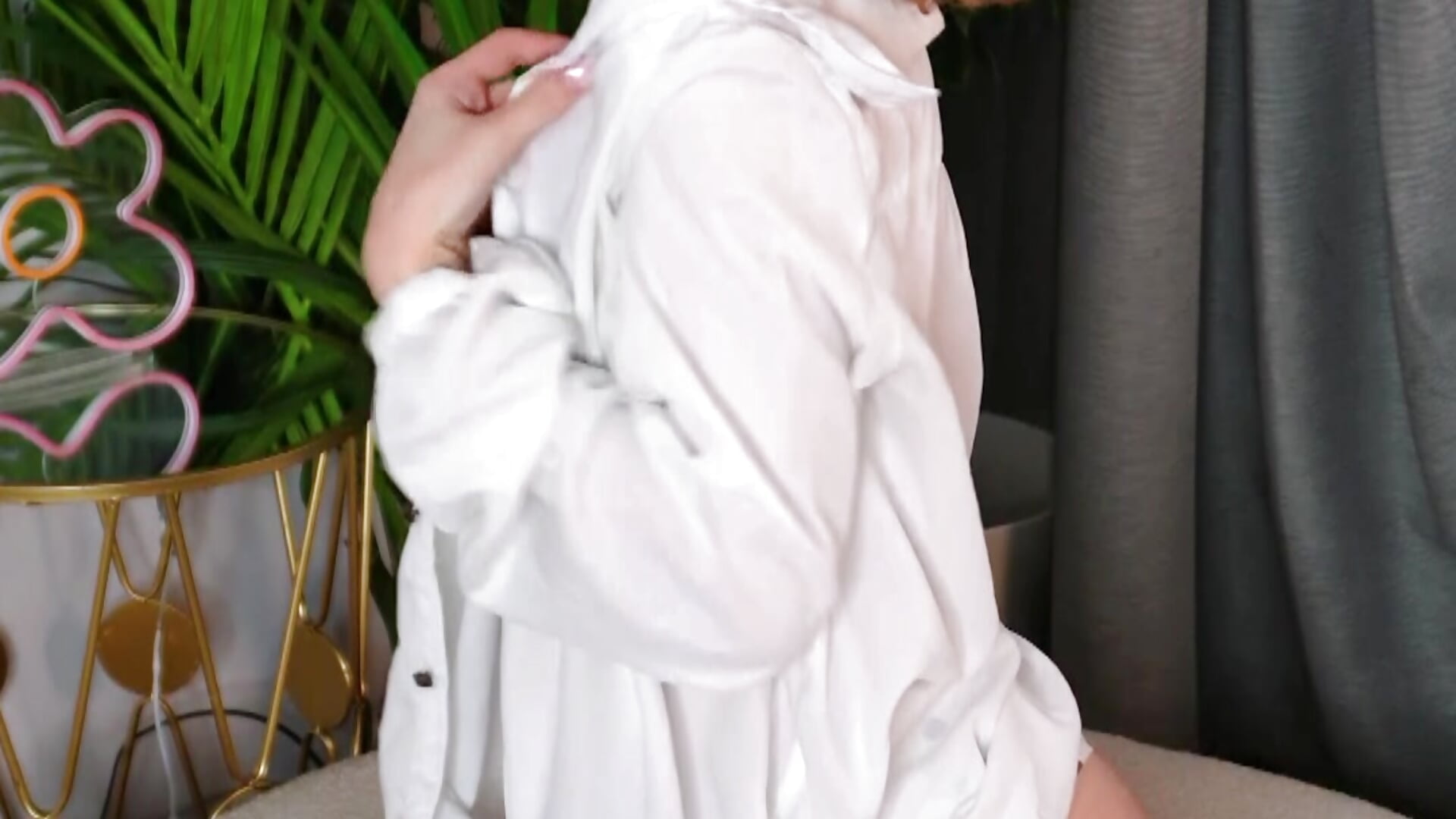 What have you decided? 🤭 - vídeo de Curly_Moon modelo de câmara