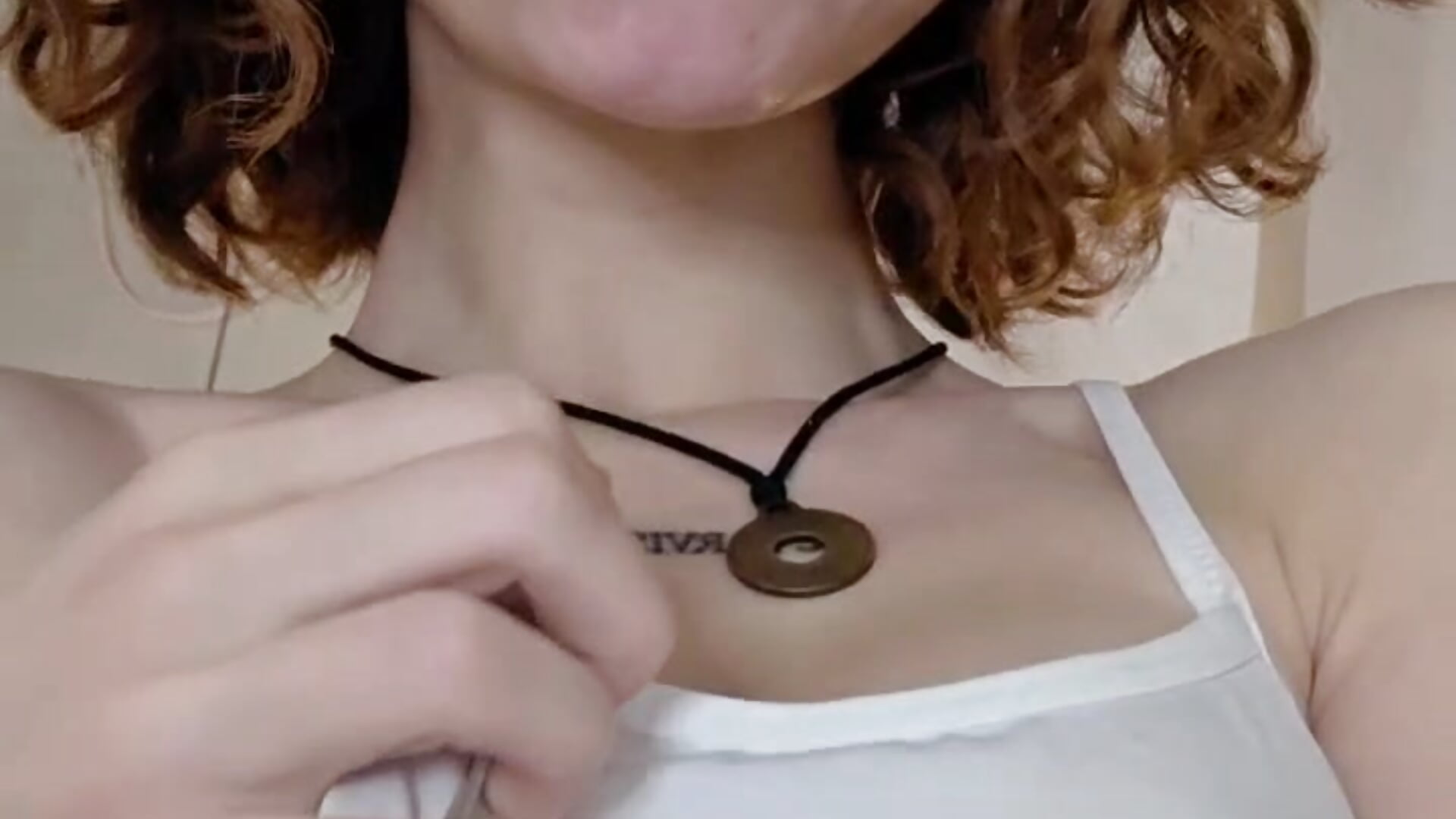 A little playful mood - vídeo de Curly_Moon modelo de câmara