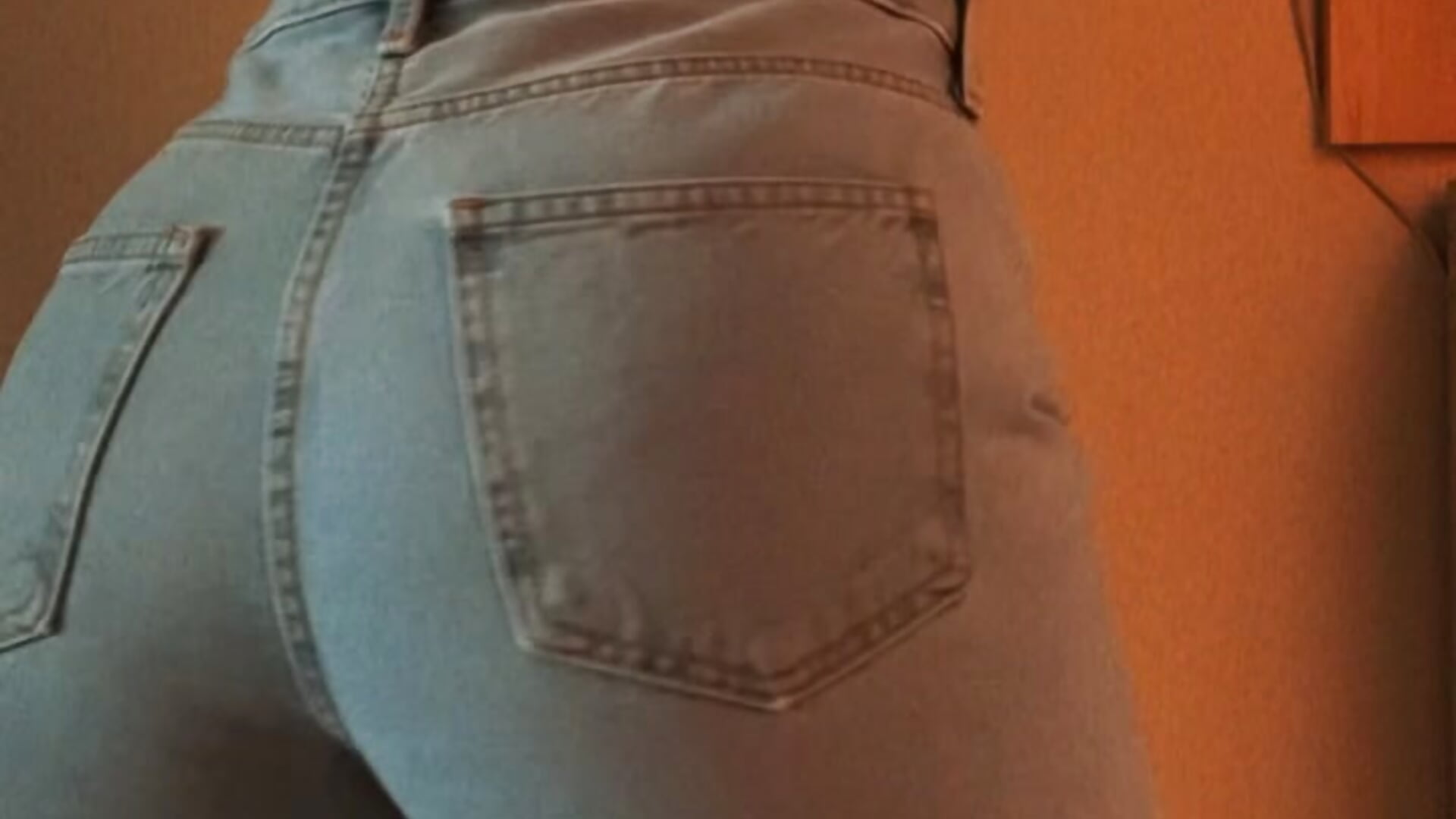 Pull on the jeans on the big butt