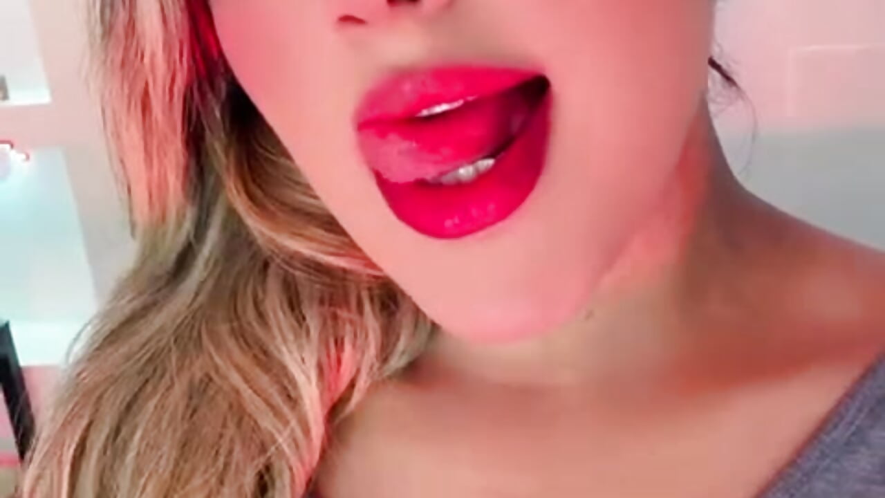 🥵 - video oleh model kamera julietha_taylor