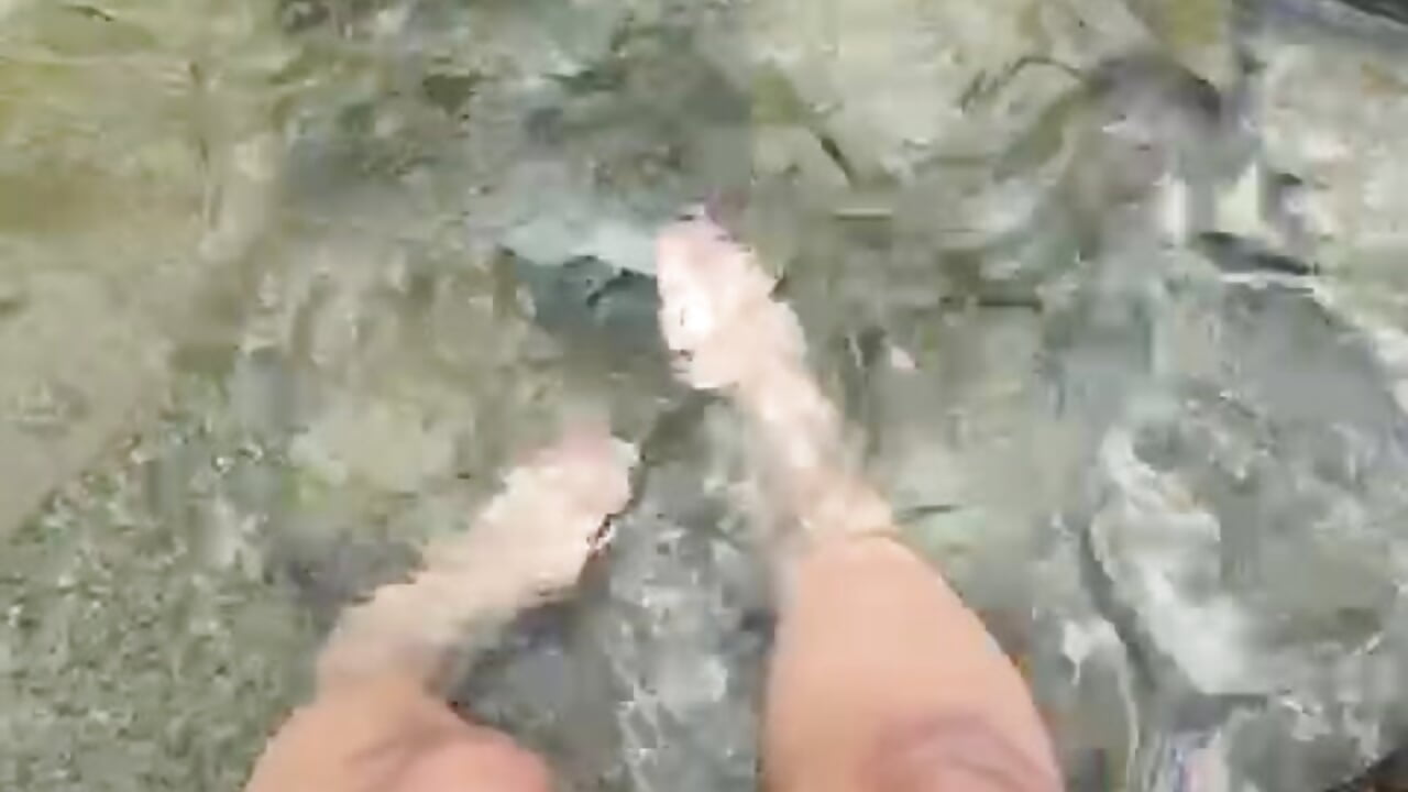 beautiful sunny day - video oleh model kamera julietha_taylor