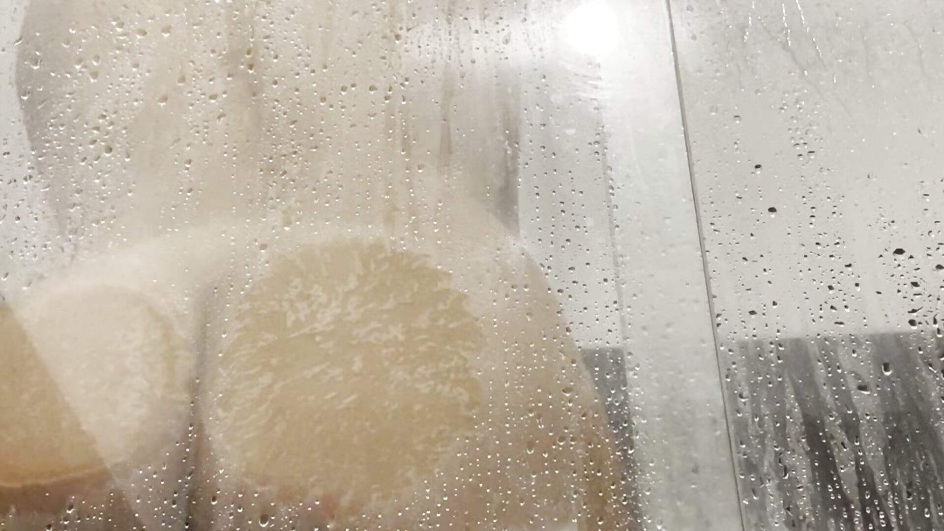 Shower - video by Vickywithlove_
