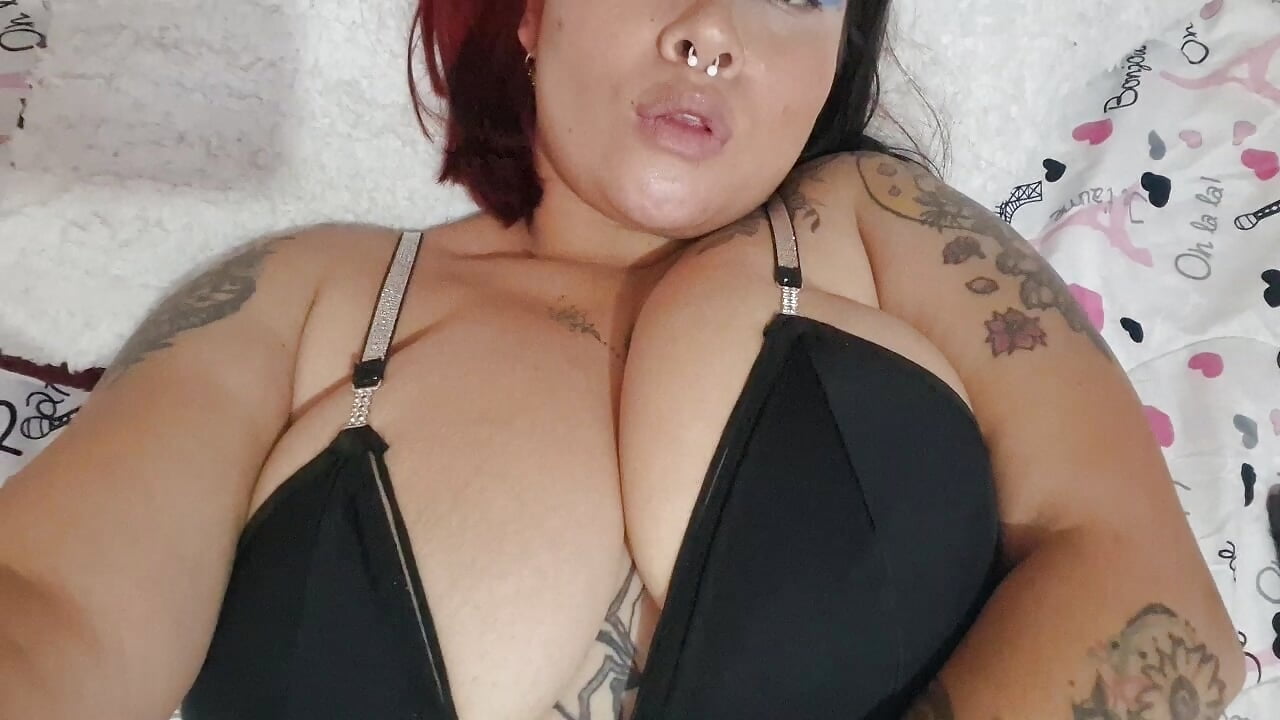 1000006118 - video di stripcharming_ modella di cam